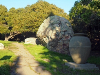 Great Stoneface Park Urn-Replica